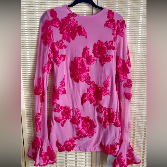 *NWT SIZE XL* Long Sleeve Backless Flower Mini Dress - Picture 6 of 13